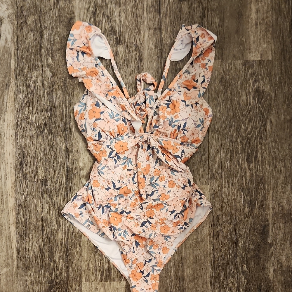 NWT PatPat Floral Ruffle Sleeve One Piece